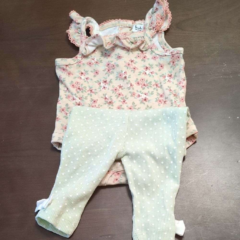 Nicole Miller Floral And Mint Polka Dots Matching Set, 0-3M